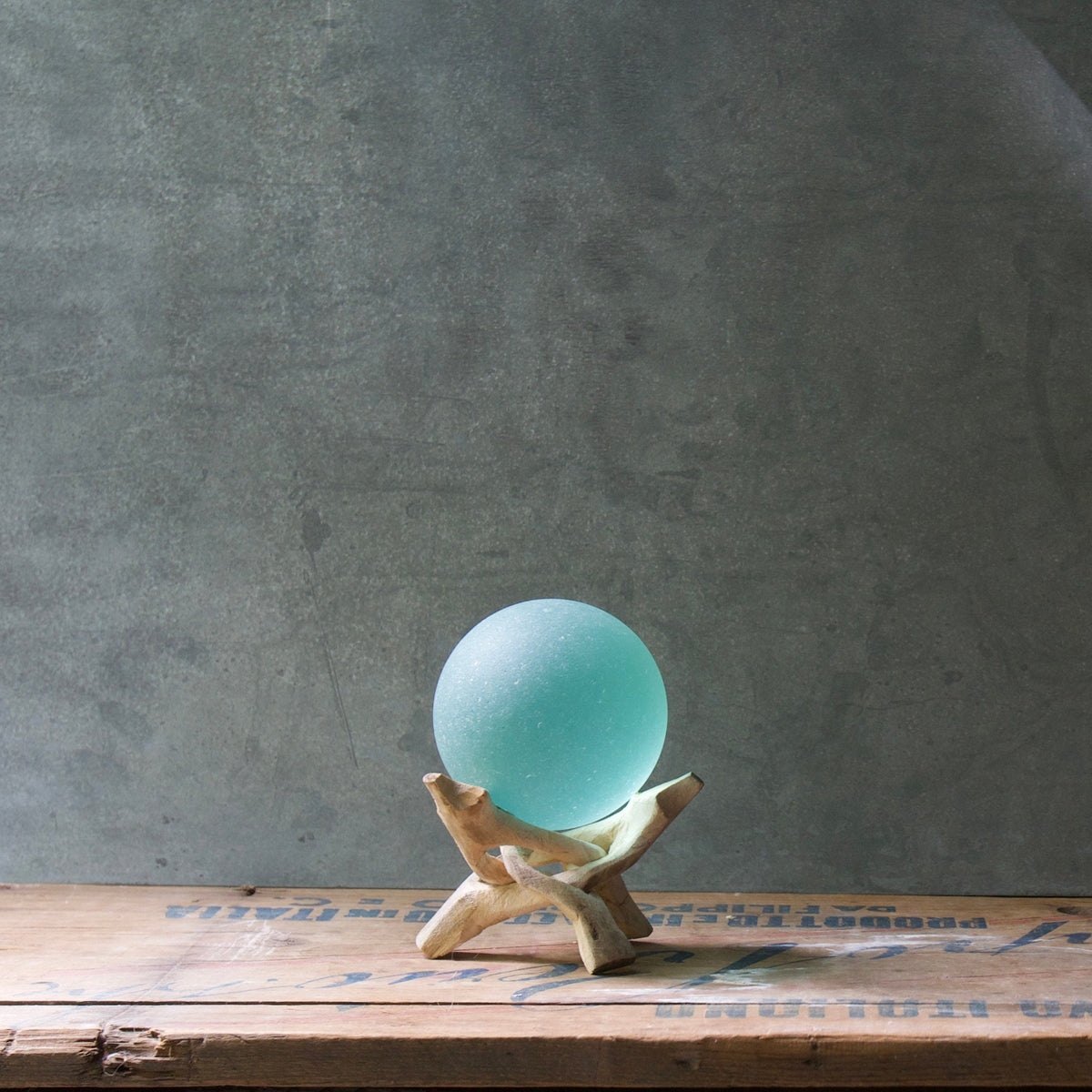 Seafoam - Seaglass Ball With Driftwood Stand
