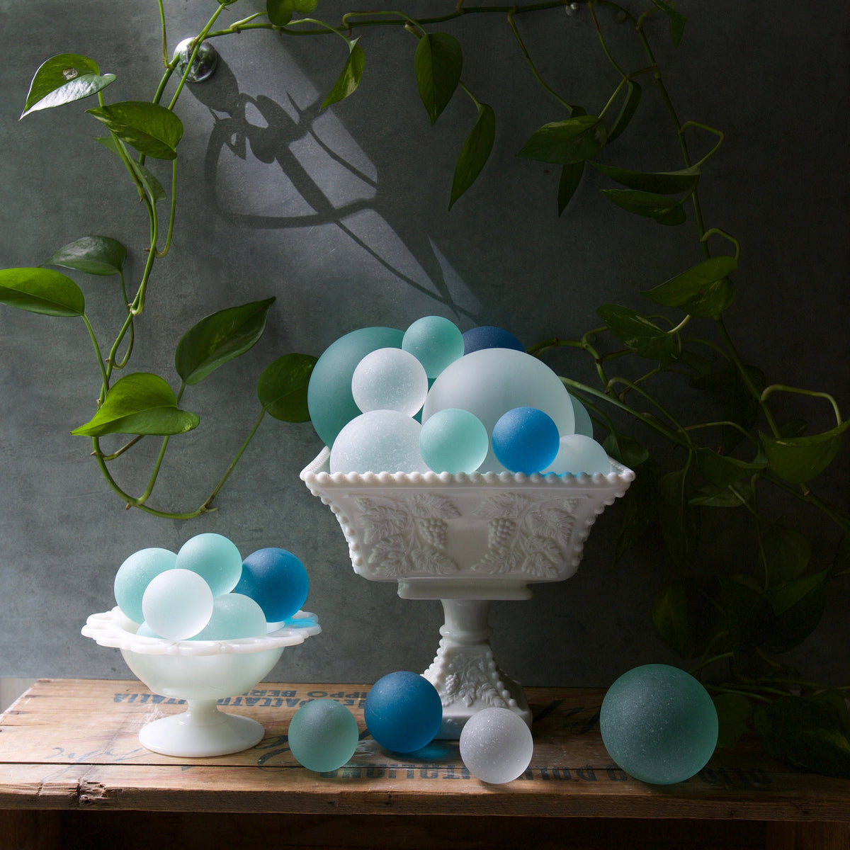 Seafoam - Seaglass Ball With Driftwood Stand