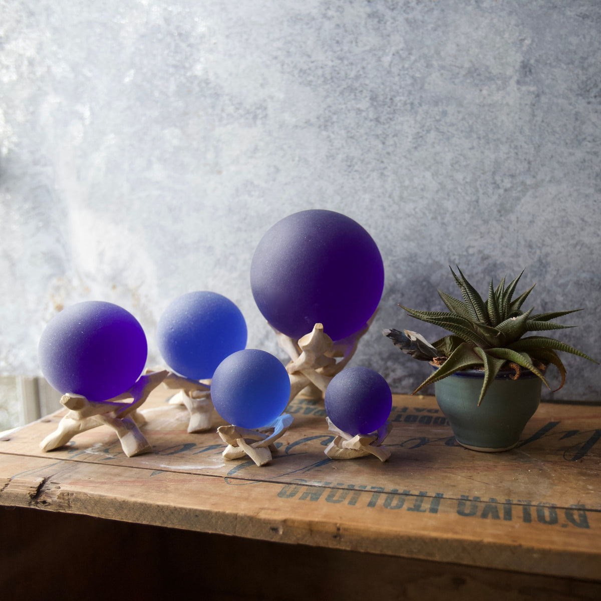 Ocean Deep - Super Jumbo Seaglass Ball w/ Driftwood or Geometric Metal Stand