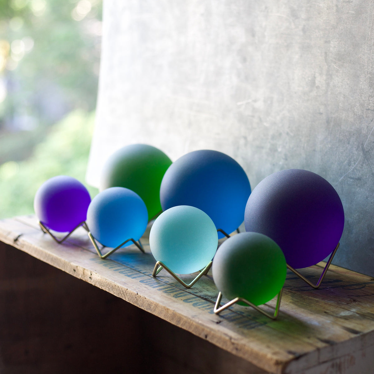 Ocean Deep - Super Jumbo Seaglass Ball w/ Driftwood or Geometric Metal Stand