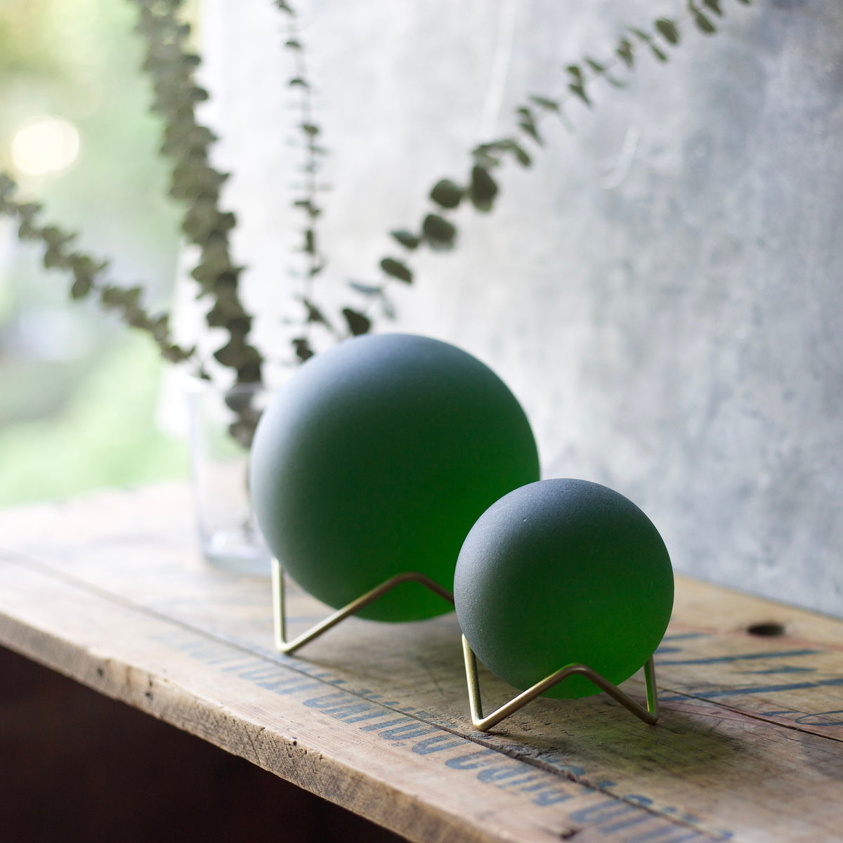 Emerald - Super Jumbo Seaglass Ball w/ Driftwood or Geometric Metal Stand