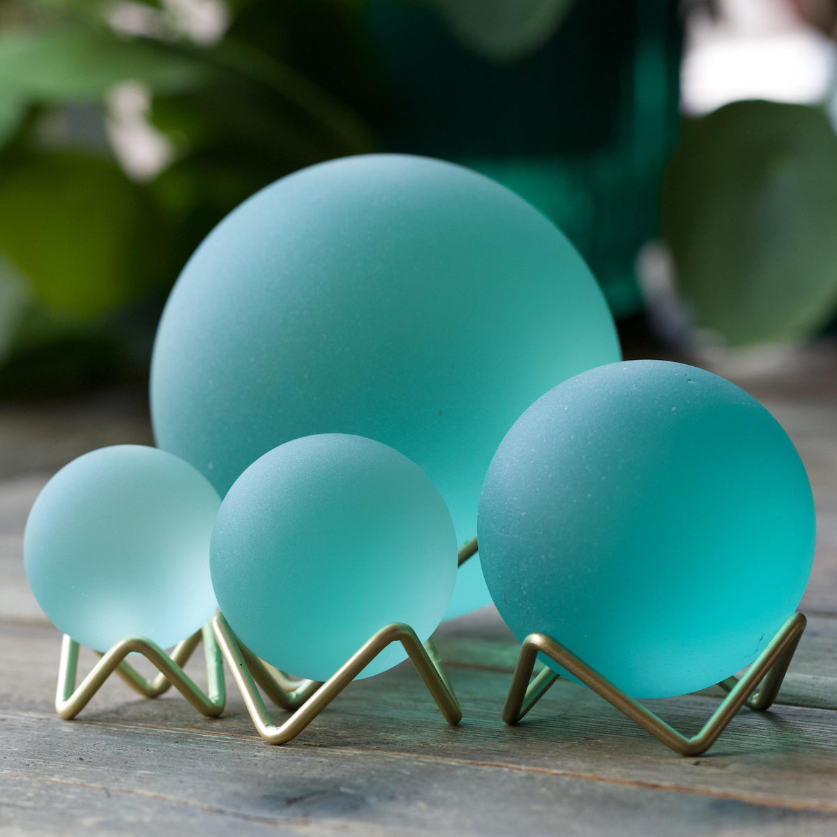 Seafoam - Seaglass Ball With Metal Stand