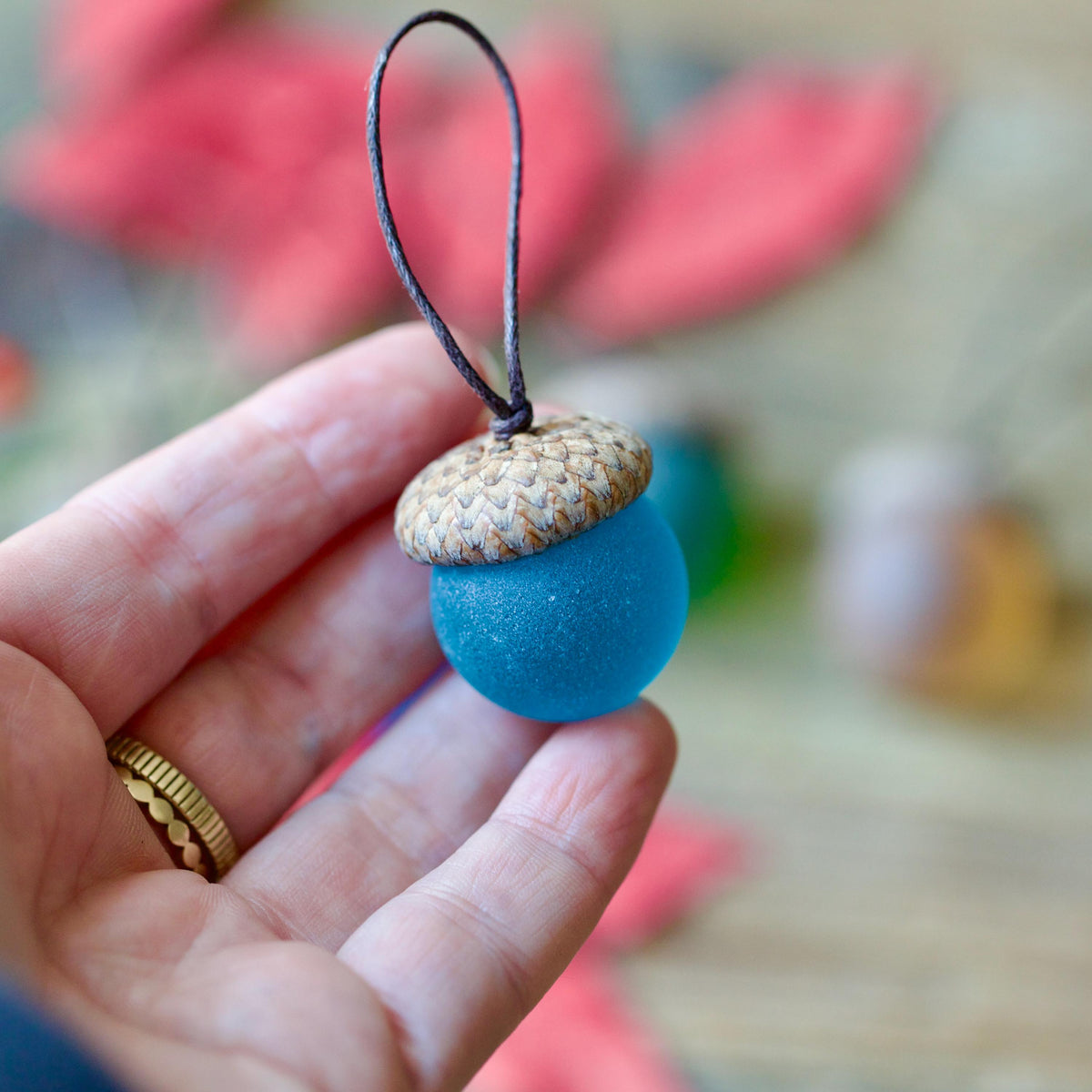 Glass Acorns - GLITTER Top