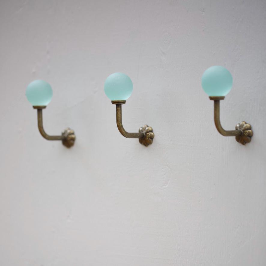 Medium Sea Glass Hook - Seafoam