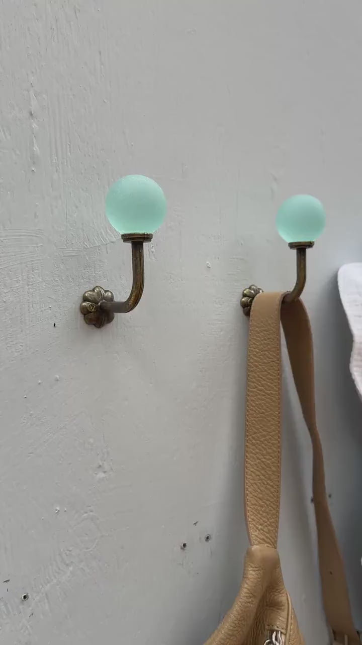 Medium Sea Glass Hook - Seafoam